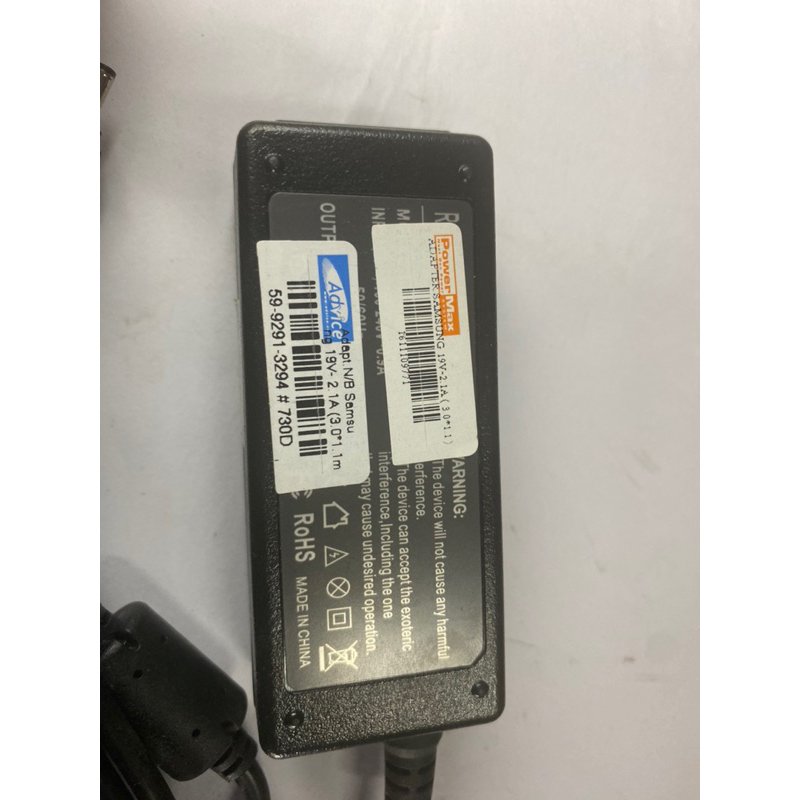 Adapter Notebook SAMSUNG  19V 2.1A  หัว 3.0*1.1 มือสอง
