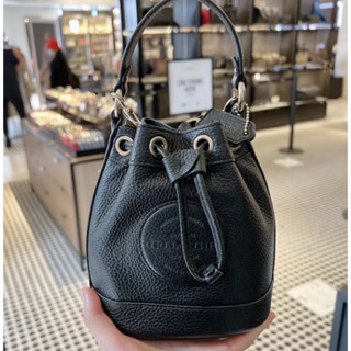 กระเป๋า Coach Dempsey Drawstring Bucket Bag 15 With Coach Patch