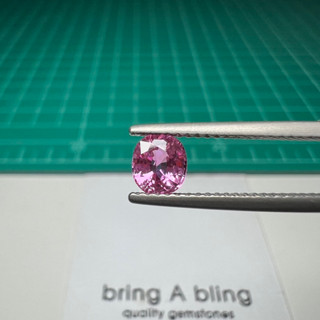 พลอยชมพู (pink sapphire) 0.8 ct (5.4x4.9x3.2) มม จากศรีลังกา เผ่าเก่า  พลอยสีสวย ไฟดี สะอาด