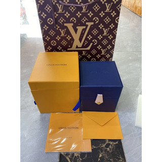 LV กล่องนาฬิกา กล่องเก็บนาฬิกา กล่องใส่นาฬิกา