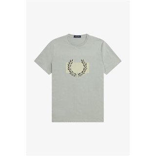 Fred Perry Laurel Wreath T-Shirt in Limestone