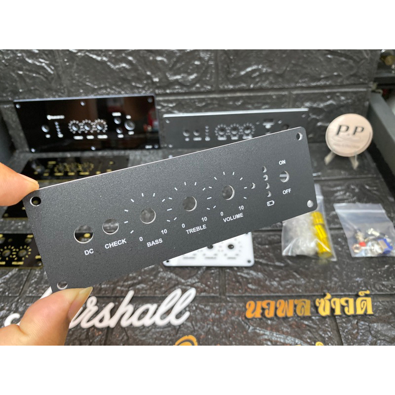 เพลท ตู้ลำโพง แอมป์เขียว   2×20W ขนาด 15x5 ซม. (สต๊อกเวล 2)