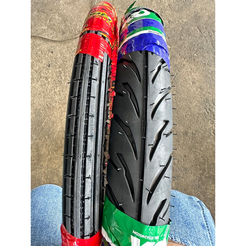 ยางหน้า225/17 ลายตรงวีรับเบอร์ ยางหลัง 250/17 โยโก ลายแบลคแลค หนึบ จะซื้อเดี่ยว ซื้อคู่ ก็คุ้ม