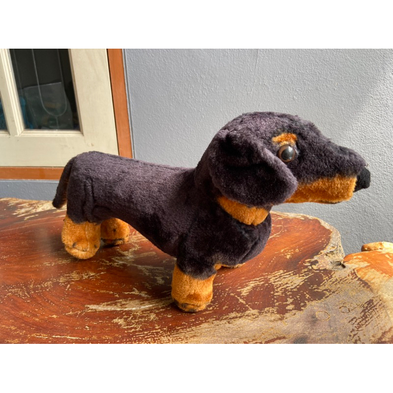 Melissa & Doug Giant Dachshund Plush Doll ตุ๊กตาหมาดัชชุน ตุ๊กตาหมาวินเทจ