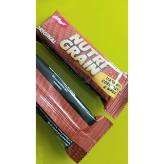 kelloggs NUTRI GRAIN  cereal bar original 1แท่ง