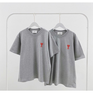 พร้อมส่ง Ami Paris T-shirt สีเทา หัวใจกลาง