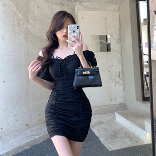 เสื้อผ้าแฟชั่นผู้หญิง black dress