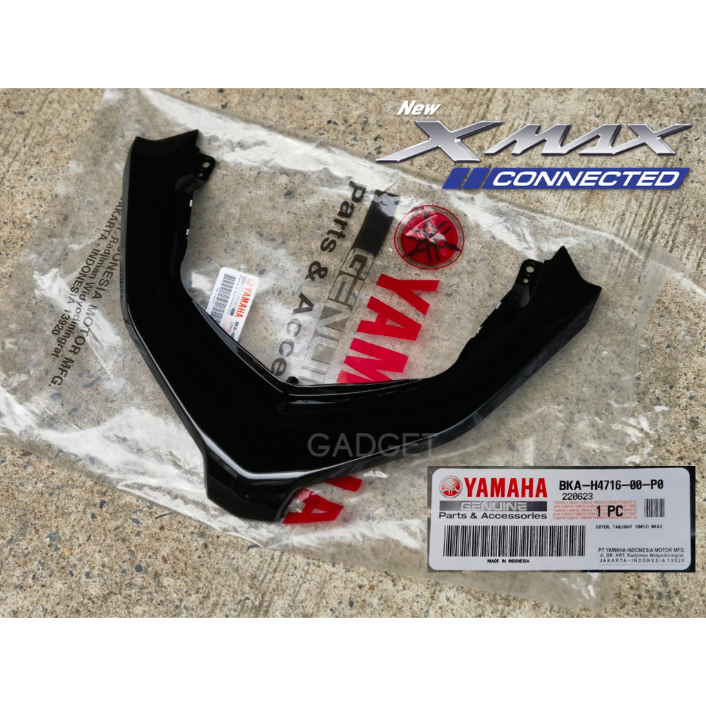 New Xmax 300 2023 BKAH471600P0 ฝาปิดท้าย ดำเงา แท้ New Xmax300