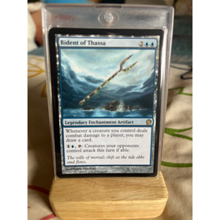 การ์ด MTG Bident of Thassa Blue Magic the gathering EDH รุ่น Theros สภาพ Nm