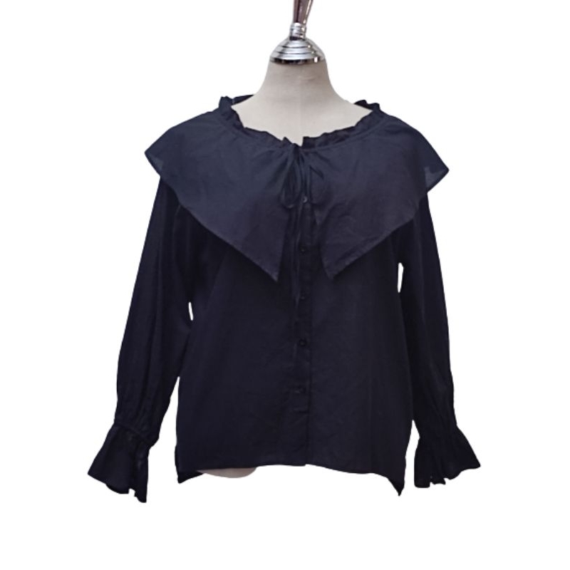 เสื้อเชิ้ตคอปกใหญ่สาวอวบสีดำ