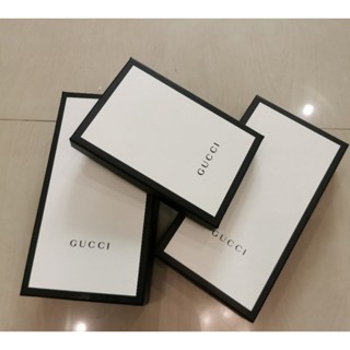 กล่องใส่กระเป๋าสตางค์ Gucci