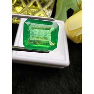 Lab created columbian emerald 11x14mm 1 pieces 11.90 carats