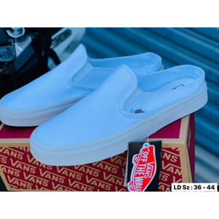 รองเท้าผ้าใบVans Slip On size: 36-45 แบบสวม ใส่สบาย รองเท้าแฟชั่น G25A031