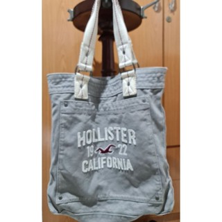 ปล่อยของ(2) HOLLISTER กระเป๋าใหม่ป้ายห้อย (อ่านรายละเอียดด้านล่างก่อนกดสั่งนะคะ)