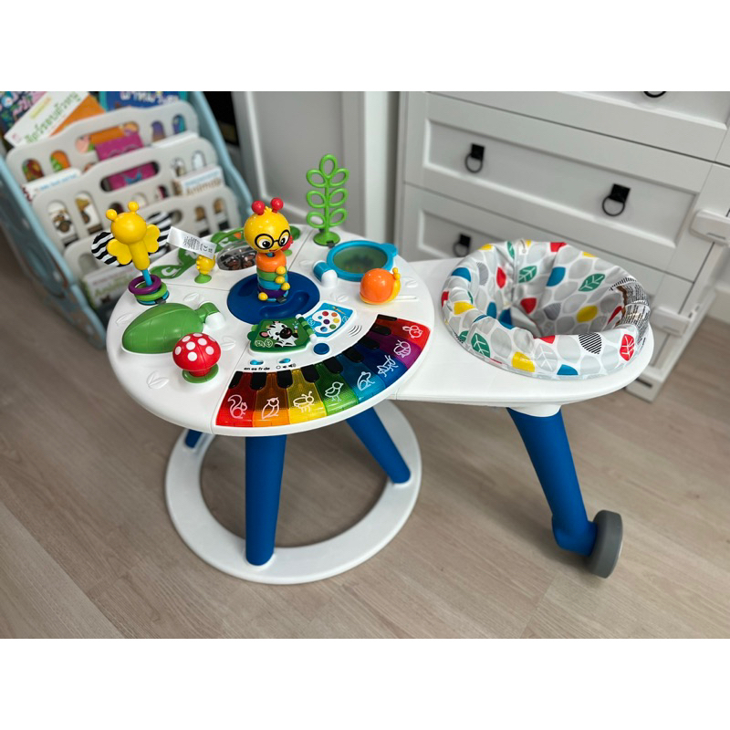 AWG Around We Grow Baby Einstein