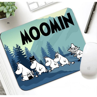 MOOMIN G แผ่นรองเม้าส์ แผ่นรองเมาส์ เมาส์ สี่เหลี่ยม ลาย MOOMIN G นุ่มมือ ขนาด 21 x 26 cm สวยงาม น่าใช้งาน งานสวย PMYL