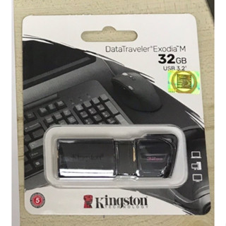 แฟลชไดร์ฟ 8gb Silicon Power USB Flash Drive 2.0 8GB   ในเครือ Kingston งานแท้ 100% เท่านั้นที่จะขาย ^^