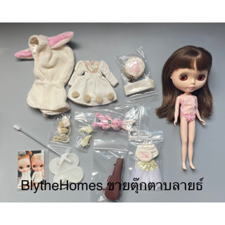 Blythe Neo velvet minuet doll