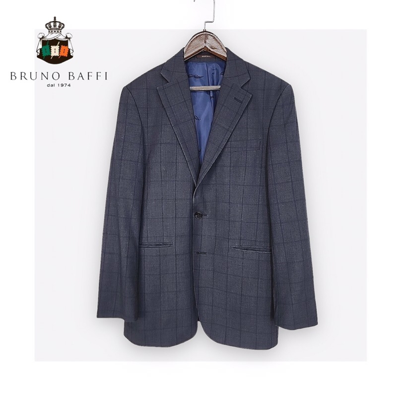 Used in good condition Jacket Suit window pane Brand : BRUNO BAFFI