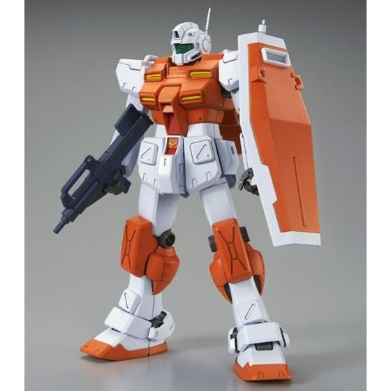 [พรีออเดอร์] MG 1/100 Powered GM [P-BANDAI]