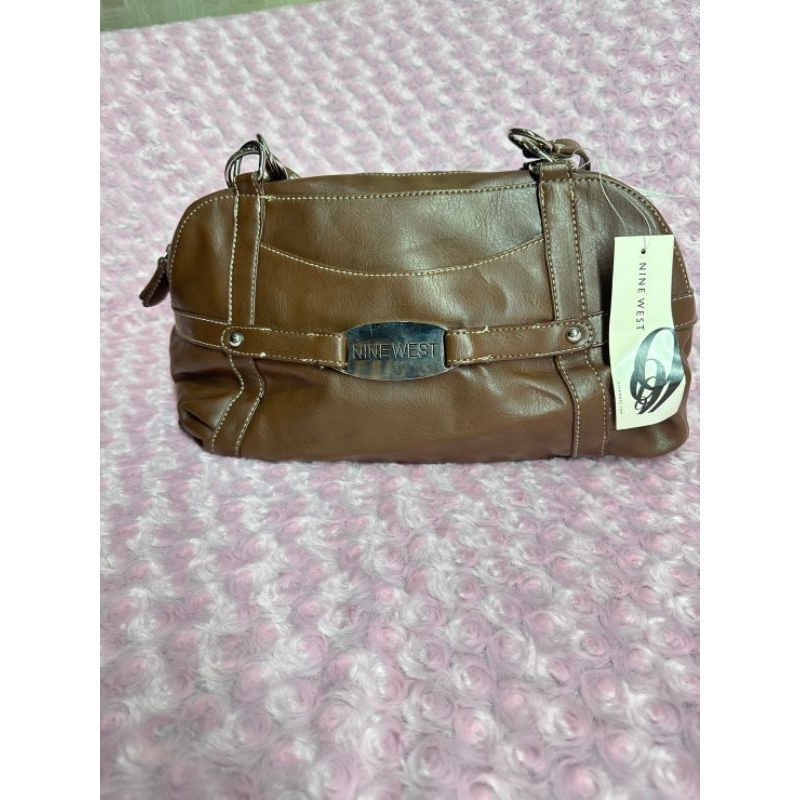กระเป๋าถือสตรีNINE WEST