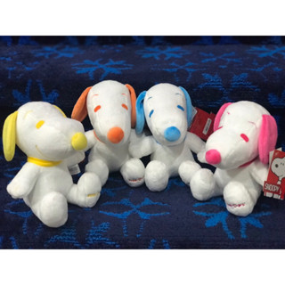 ตุ๊กตา SNOOPY   นั่ง  ลิขสิทธิ์แท้  ขนาด  7 นิ้ว