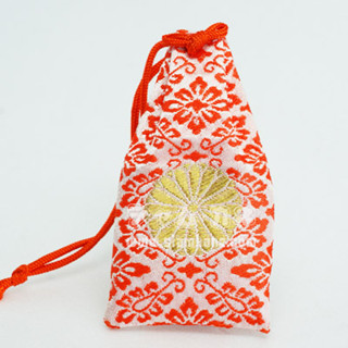 เครื่องรางญี่ปุ่น Meiji Shrine Healthy Red Omamori ของแท้จากศาลเจ้า ผ่านพิธีแล้ว