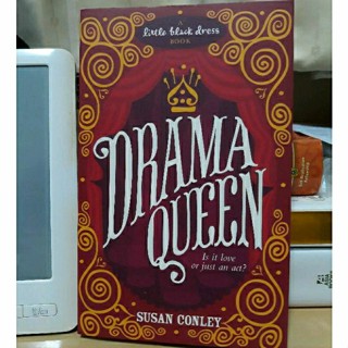 หนังสือนิยายภาษาอังกฤษ Drama Queen by Susan Conley