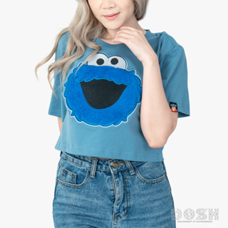 DOSH WOMENS CROPPED TOPS SESAME STREET เสื้อยืดทรงครอปสั้น ผู้หญิง FSEWT1003-BU1