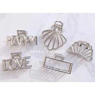 Claw hair clips in silver color