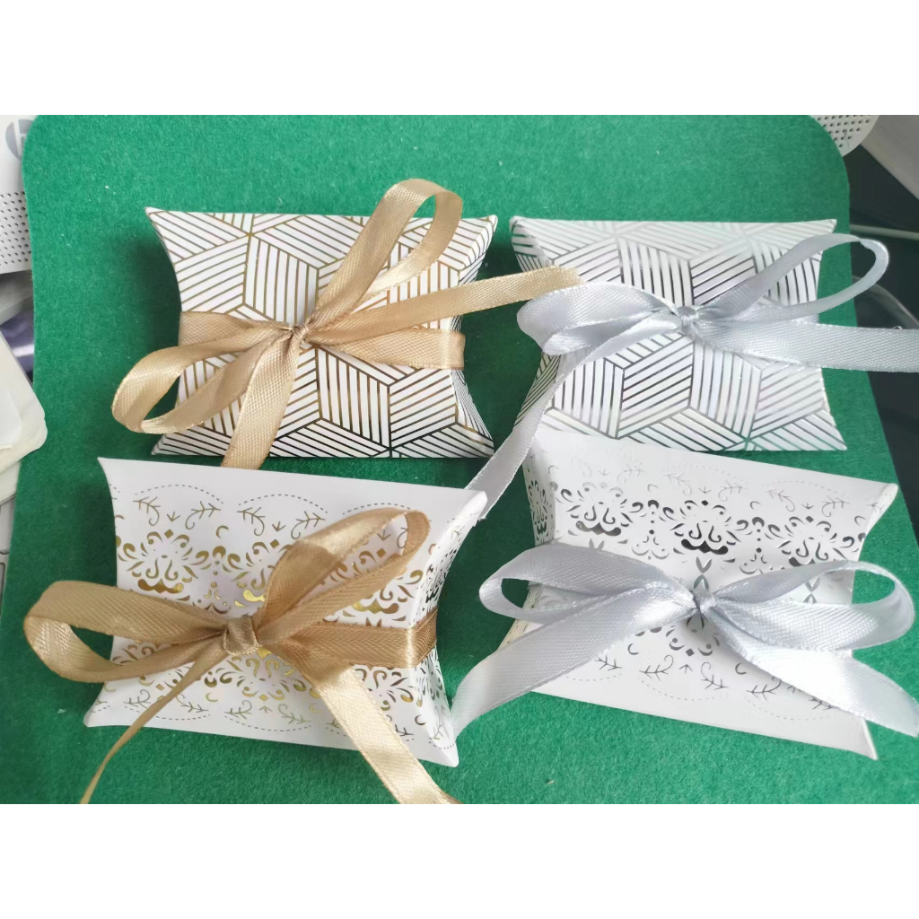 GIDA พร้อมส่ง กล่องของขวัญใส่ของชำร่วยกระดาษทรงหมอนเงินหมอนทอง