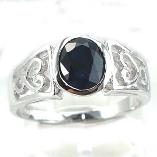 แหวนเงินแท้  925  พลอยนิล  หรือสปินเนล  Black  Spinel  น้ำหนัก   2.01  กะรัต  สวยมากค่ะ