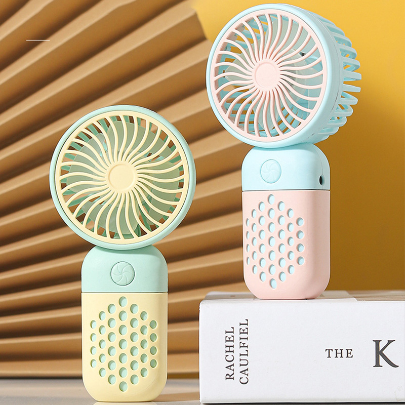 รุ่นใหม่สีสันสดใส mini usb Fan พัดลมไอเย็น พกพาสะดวก ตั้งโต๊ะ J160