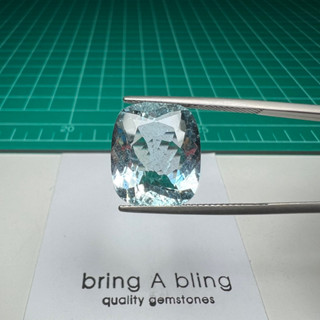 Aquamarine 10.20 ct (16.1x13.5x7.1)มม. พลอยอวาคมารีน จากบราซิล สีฟ้าใส มีตำหนิตามธรรมชาติ ไม่ผ่านการปรุงแต่ง ไฟดี