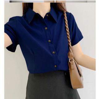 พร้อมส่ง  เสื้อเชิ้ตแขนสั้น สีน้ำเงิน
