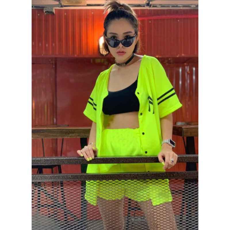 ชุดเซ็ตนีออนเสื้อเบสบอล เสื้อกางเกง N0007 ⚠️ ขาว ดำ ไม่เรืองแสง เขียว ส้ม ชม เรืองในไฟแบล็คไลท์⚠️