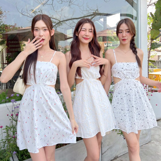 เดรสเว้าเอว Floral dress (D-001)