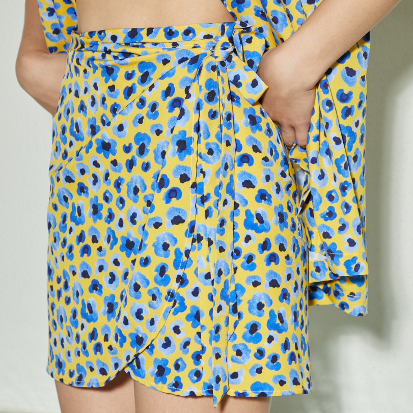 Tie Skirt - กระโปรงผูกเชือก