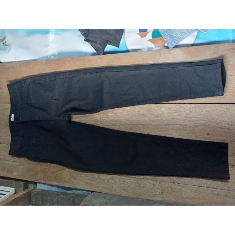 กางเกงยีนส์ สีดำ (T07)