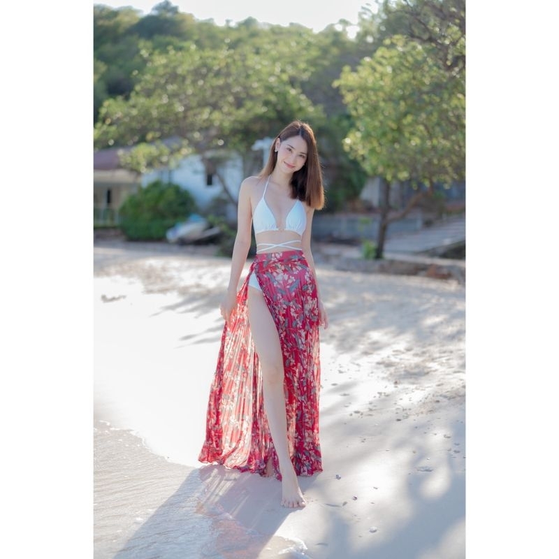 ชุดว่ายน้ำLalitaกระโปรงพลีทผ่าข้าง(พร้อมส่ง)​