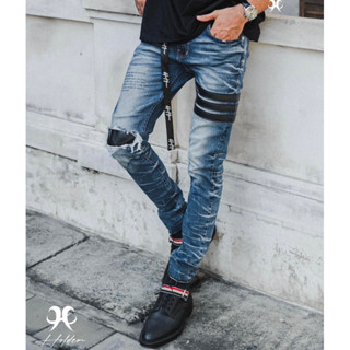 ยีนส์ขายาวเข่าดำ Holdem Black Leather patch denim jeans