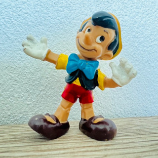 Pinocchio งานเก่า ยางดัด สภาพดี  ยืนเองได้