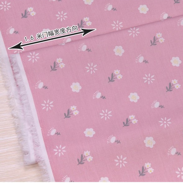 ผ้าคอตตอน 100% ทอทวิล ผ้าเมตร  หน้ากว้าง1.6 เมตร ลายกระต่าย