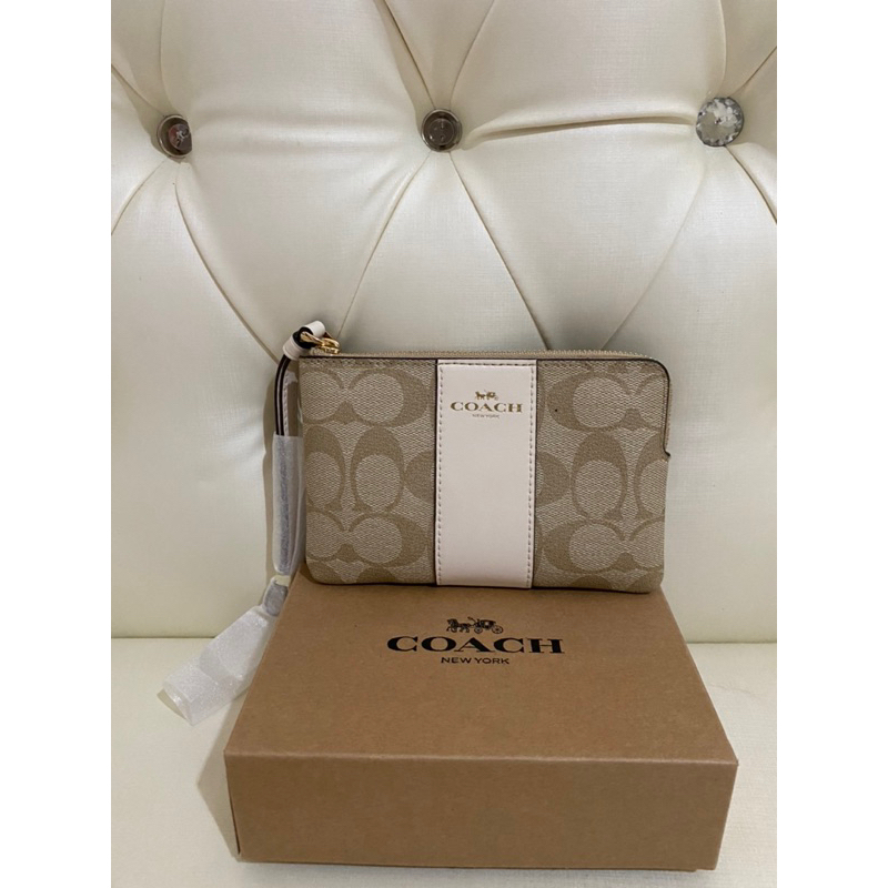 {แท้ % พร้อมส่ง} กระเป๋าคล้องมือCoach 1 ซิปไซส์ S • Small WristIet