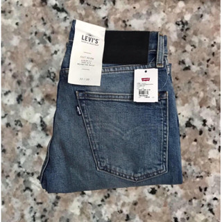 รุ่นlimitededition   Levi’s 511 Made &amp; Crafted ยีนส์ขากระบอกเข้ารูป ผ้ายืด  สียีนส์ฟอก เป้าซิป ของแท้จากShop