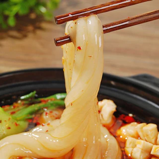🍜เส้นหนึบหนาพิเศษ (วันผลิตหน้าซองค่ะ)เหนียว หนึบ นุ่ม เหมาะกับหม้อไฟหม่าล่า200g耗子土豆粉