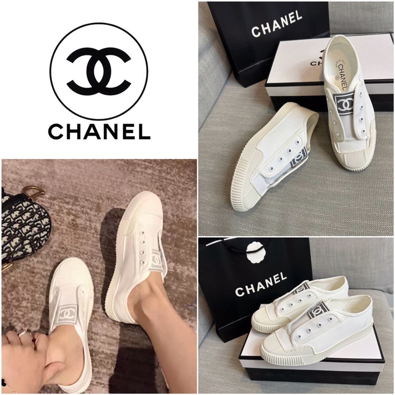รองเท้าผ้าใบสีขาว Chanel แต่งโลโก้แบรนด์