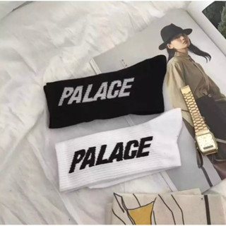 Palace Logo Classic Socks ถุงเท้ายาวแต่งโลโก้ สไตล์ฮิปฮอป ใส่กับสไนเกอร์ เล่นสเก็ตบอร์ด สวยๆ ไม่มีผิดหวัง