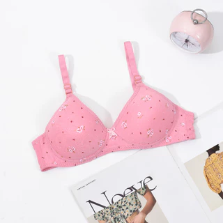 บราผู้หญิง ฟองน้ำชั้นบาง ไม่มีโครง ใส่สบาย ส่งวันเดียวถึง Daisybra 666 size 34-38