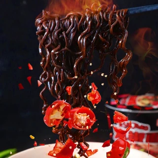 มาม่าเส้นดำGhost Pepper มาม่าผีบอก ซองใหญ่ รสเผ็ดที่สุดในโลก มาม่าแห้ง มาม่าเส้นดำ เส้นเหนียวนุ่มหนึบ 113กรัม
